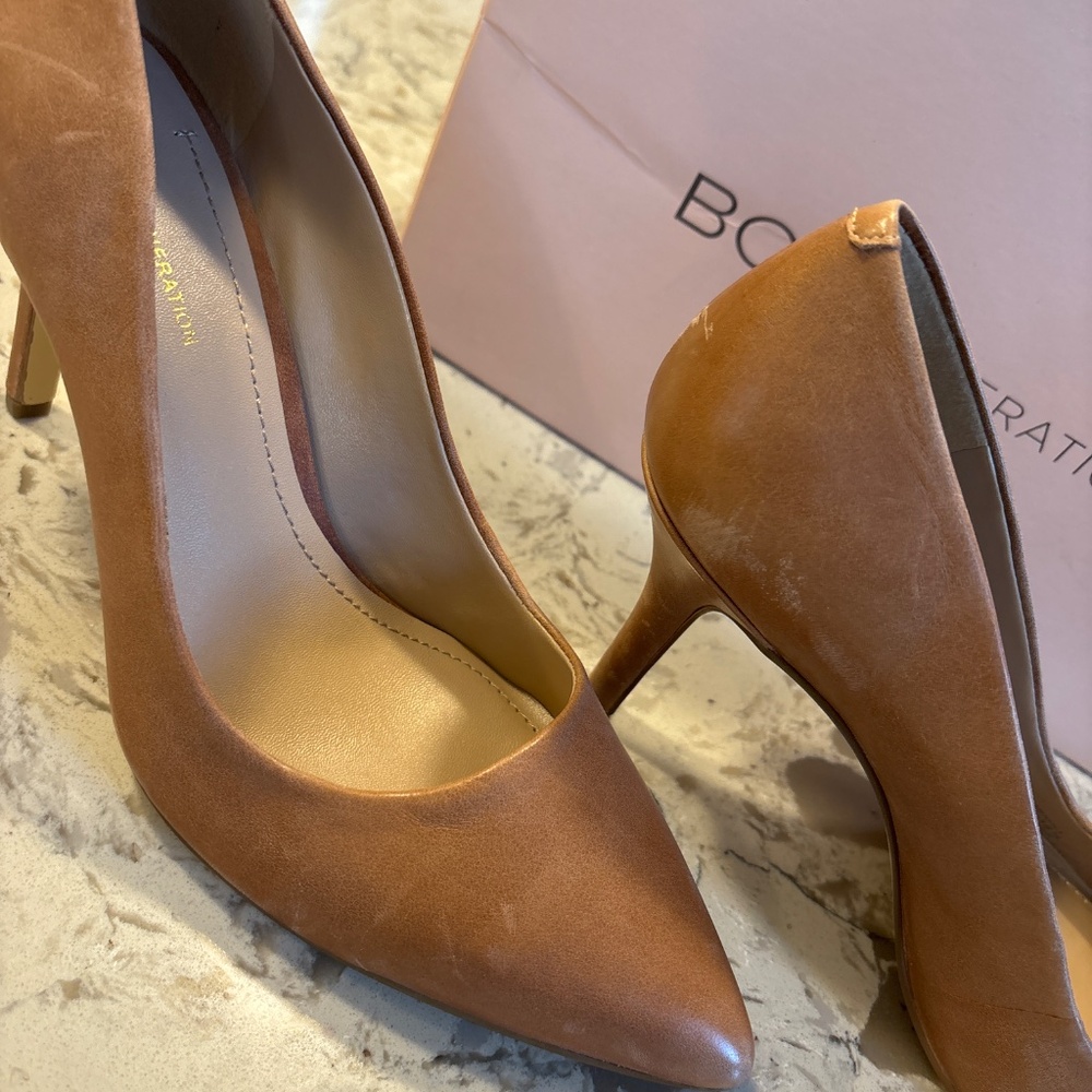 Bcbgeneration Euc Factory Distressed Leather Heel… - image 8